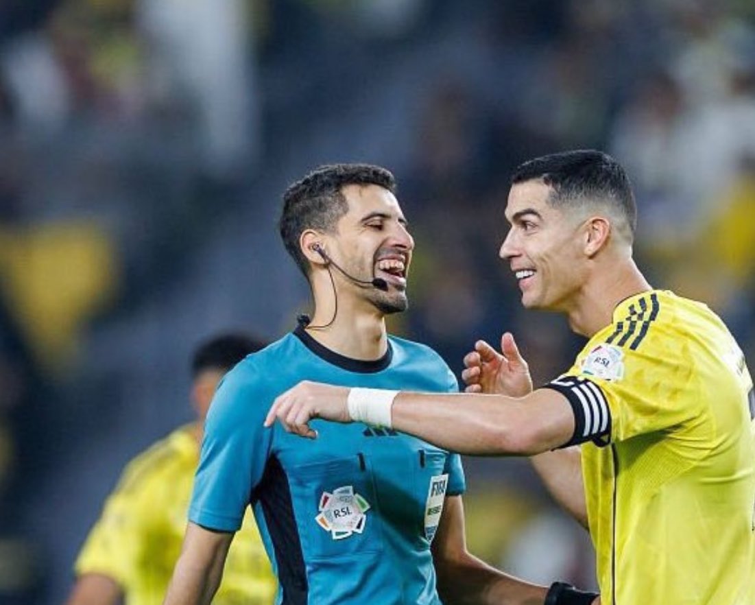 أبو محمد © tweet media