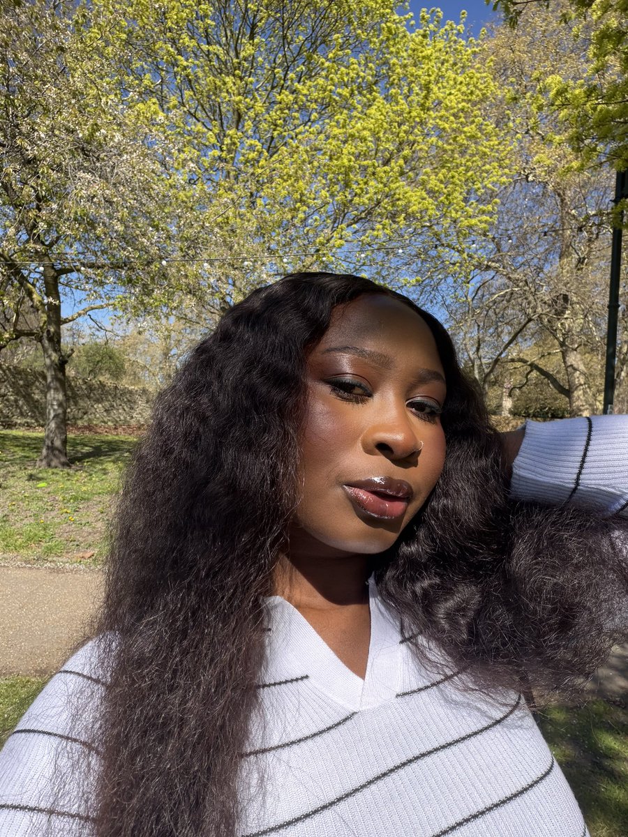 Moróunmúbọ̀ Àjoké tweet media