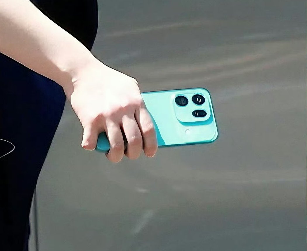 TechHome100's tweet image. OPPO Find X9s Pro
#OPPO #OPPOFindX9sPro 
1/2🧵