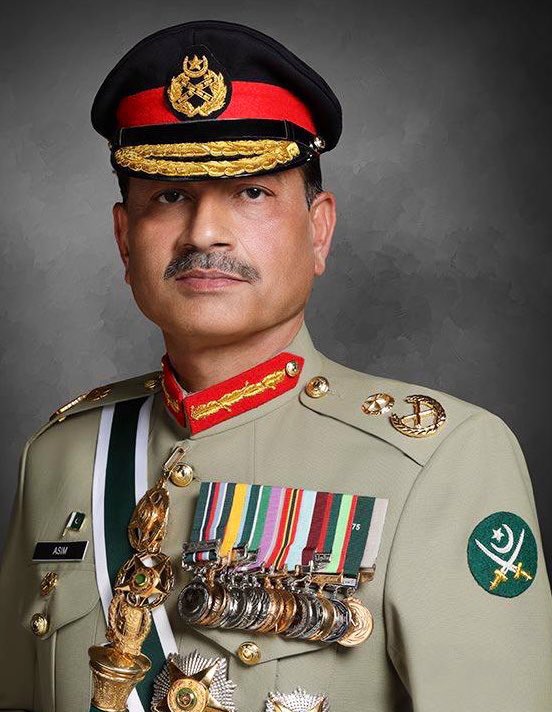 PakistanFauj's tweet image. #Pakistan’s Efforts for Global Peace

“Thank you for the overwhelming support in our peace efforts and messages of appreciation from around the world.”  Prime Minister Muhammad Shehbaz Sharif and Field Marshal Syed Asim Munir #COAS &amp;amp; CDF and the Government of Pakistan 

#ISPR