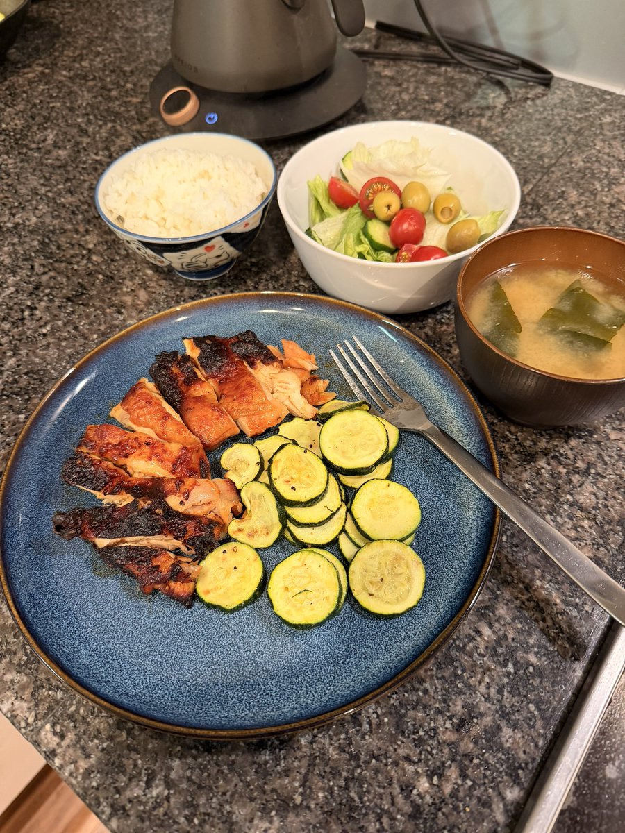 Misskyliee 🌻 tweet media