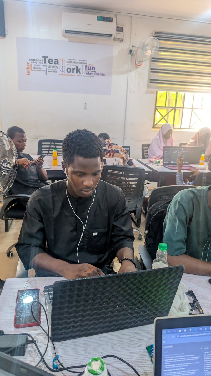 Dcrony || Ibrahim Abdulmajeed Damilola 🧑‍💻💻 tweet media