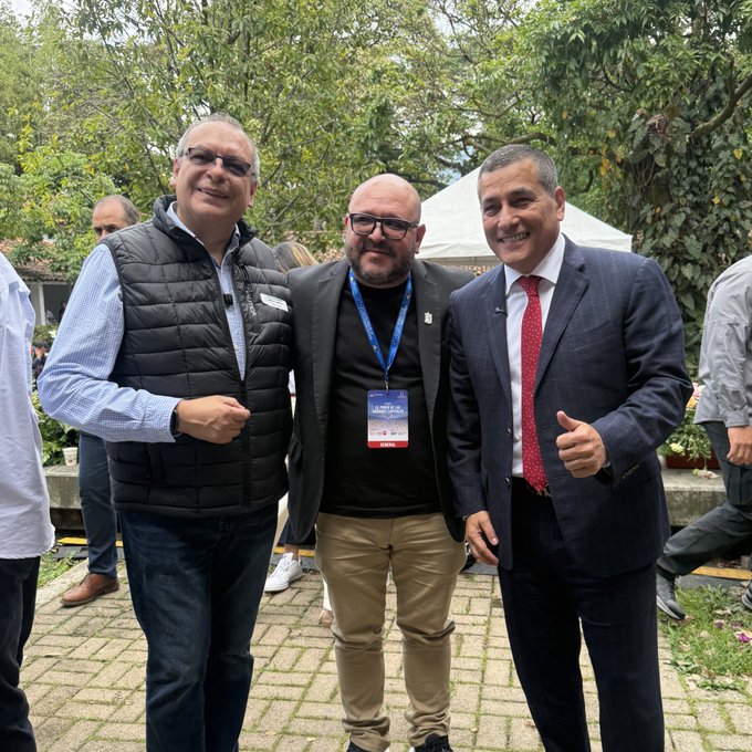 #NuestraCurulExterior tweet media