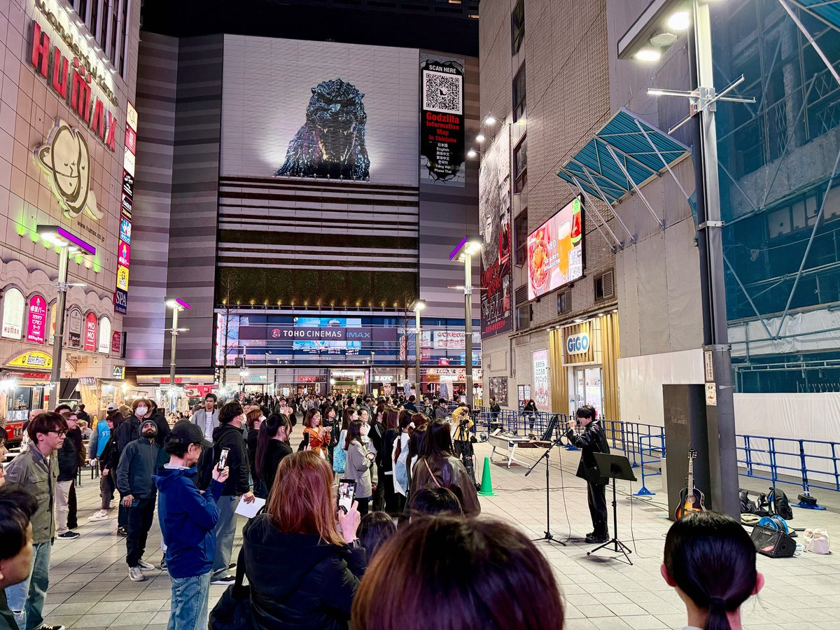 Kabukicho Street Live. info tweet media