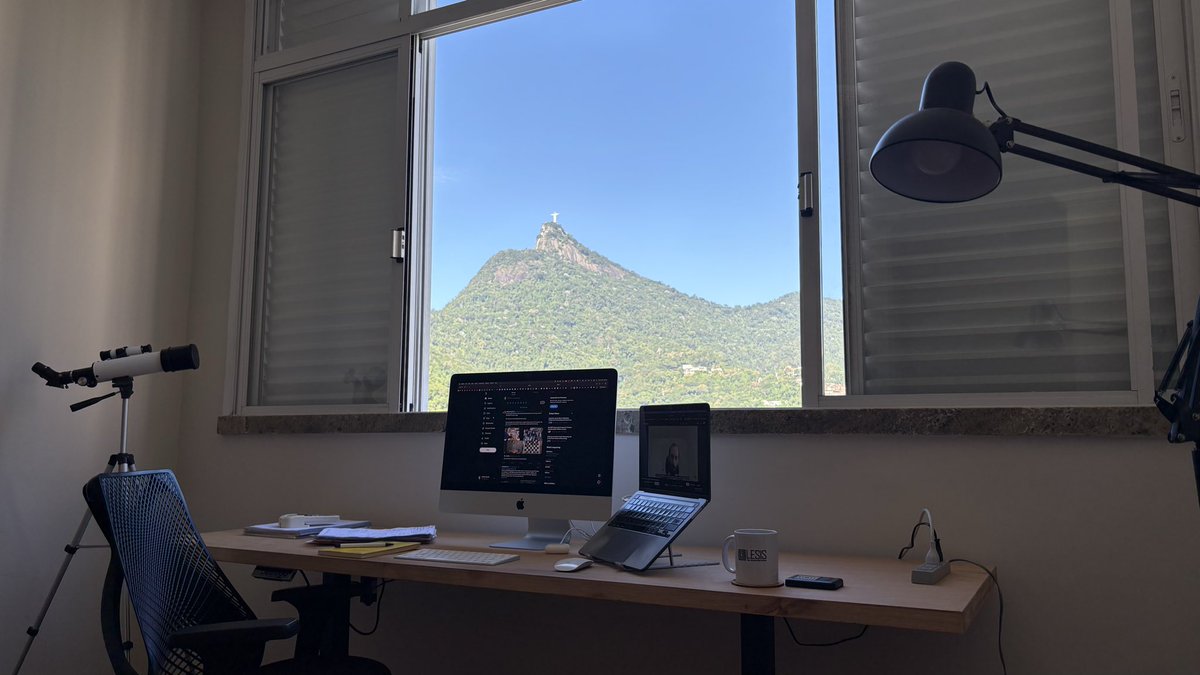desculpa, mas vou ter que recusar a proposta de trocar isso aqui por um escritório com cafezinho de máquina… mas agradeço
