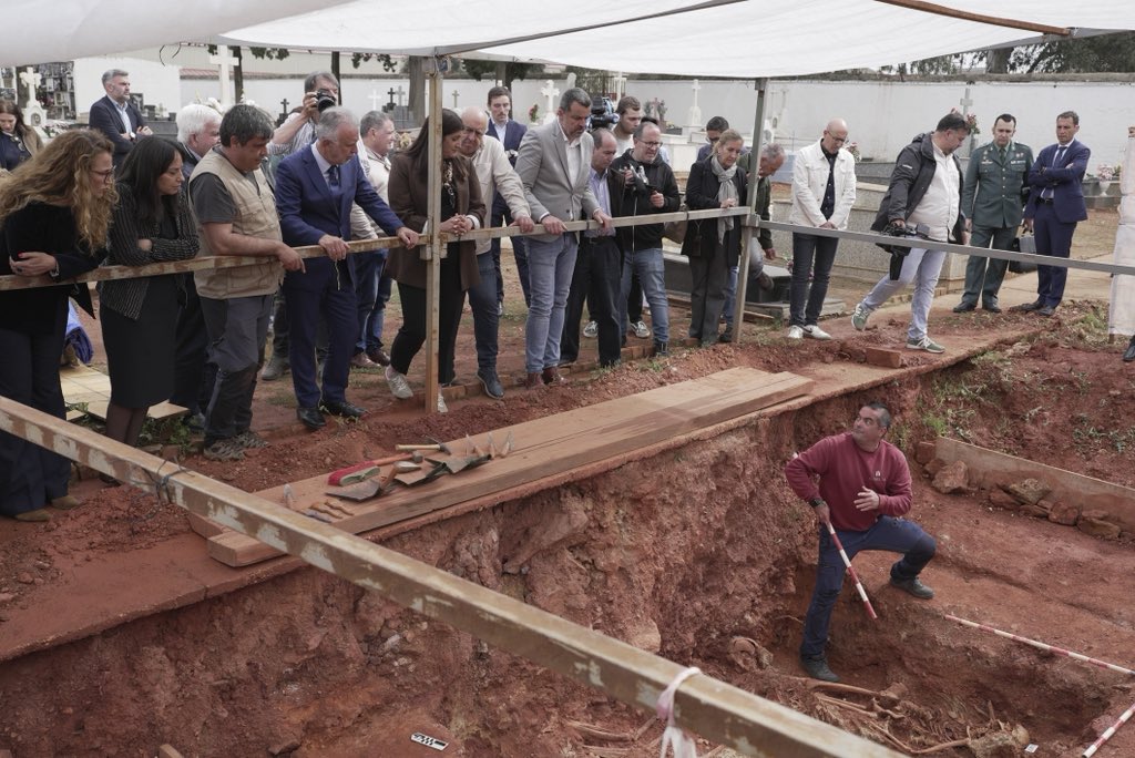 Ministerio P. Territorial y M. Democrática tweet media