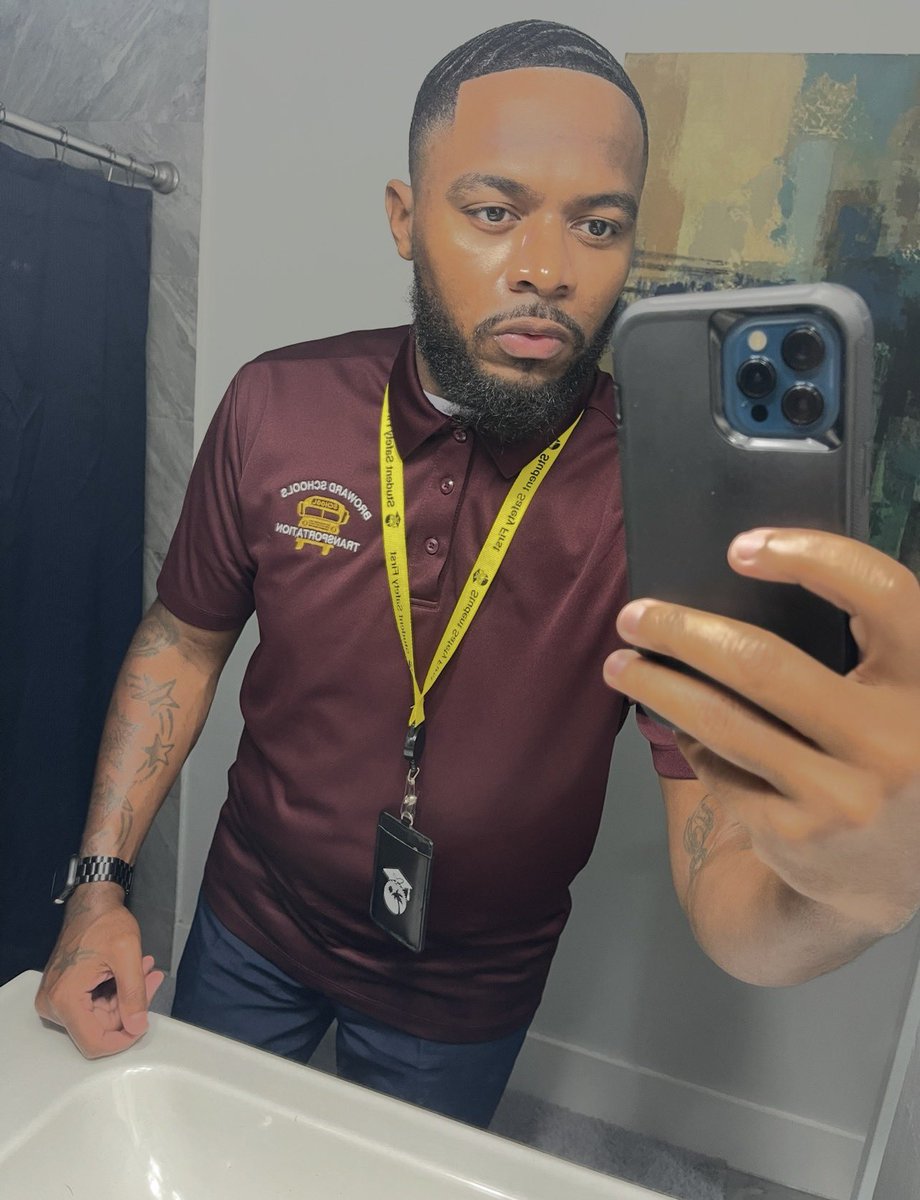BusDriverBae tweet media
