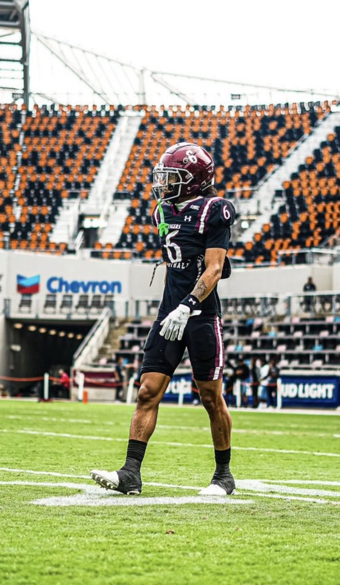 BalloutMark4's tweet photo. After a great conversation with @TheWGamePlan I’m blessed to a receive a d1 offer from Texas Southern University. Thank you god🙏🏽 
@Coach_D_Wilson @CoachMoser12 @CoachJRWilliams @TheZacWilliams @NDNFootball https://t.co/HoZSCTpOMZ