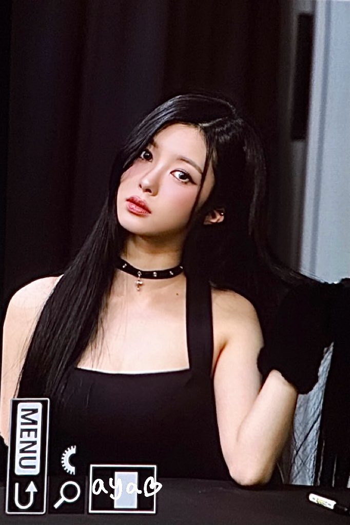 aya0103Kep1ian's tweet photo. 260409 디어마이뮤즈 pre

언니라고 불러도 될까요? 

#케플러 #Kep1er #김다연 #다연 #Dayeon #ダヨン https://t.co/wgrYomC2IQ