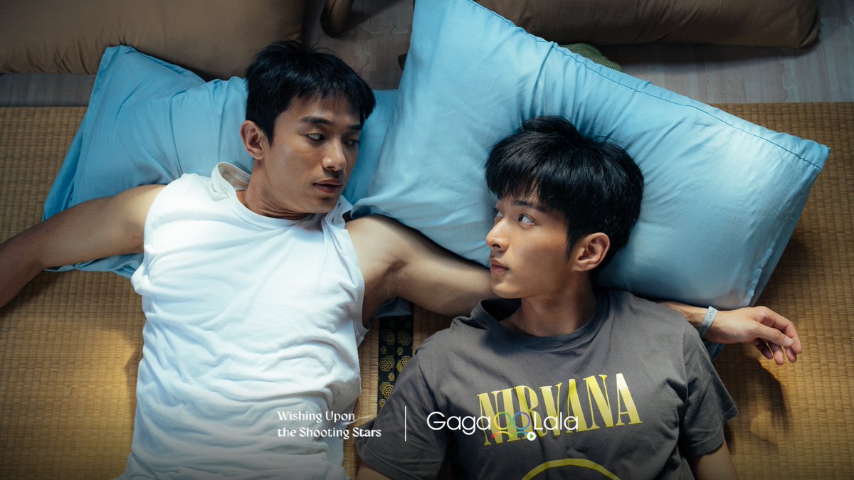 gagaoolala's tweet image. 📢 𝑷𝑹𝑬𝑴𝑰𝑬𝑹𝑬
🌈 Title: #WishingUpontheShootingStarsEP4

Another day of Hao Wei clocking Xiao You's gay ass! Just confirm it to him atp he practically knows

Watch here▶️ bit.ly/4teqEGC  
⏰ THURS 8PM GMT+8

🌎Worldwide except 🇹🇼🇯🇵🇰🇷

#向流星許願的我們