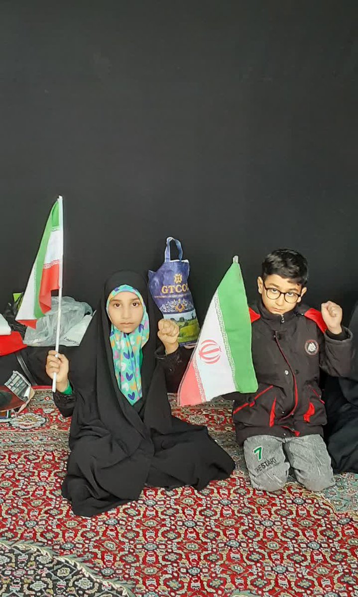 ایوان بیدار tweet media