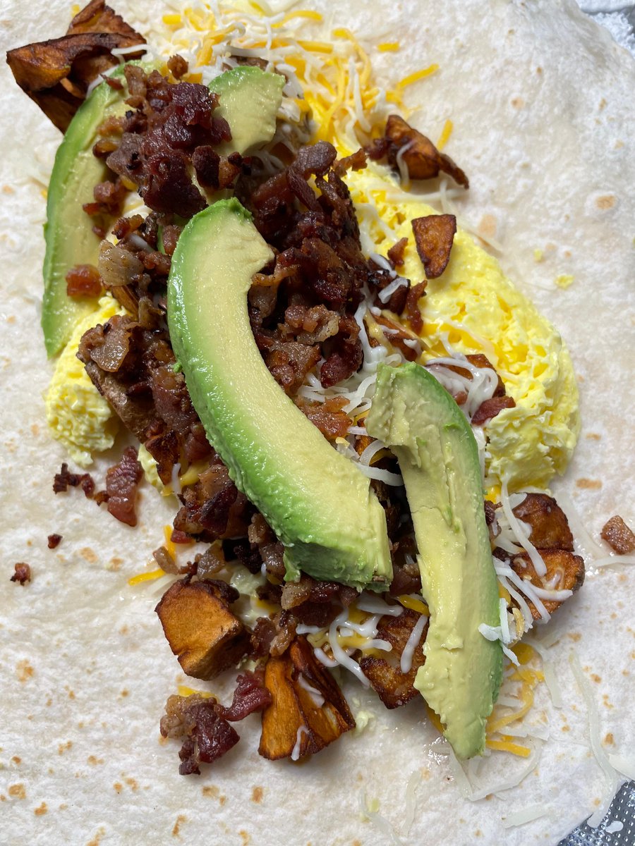 Chicks 'n Salsa tweet media