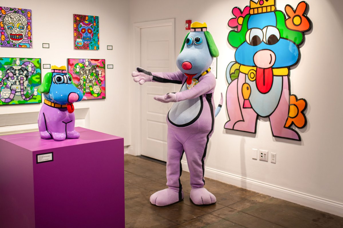 WorldChessHOF's tweet image. What a blast at the closing of "Charles Houska: Master of Play"! 🎉 

This exhibit may be over (but the fun isn’t)! Come check out "Game Plan: The Strategy of Chess &amp;amp; Sports" opening May 7th! ♟️🏀

#worldchesshof #charleshouska #stlevents