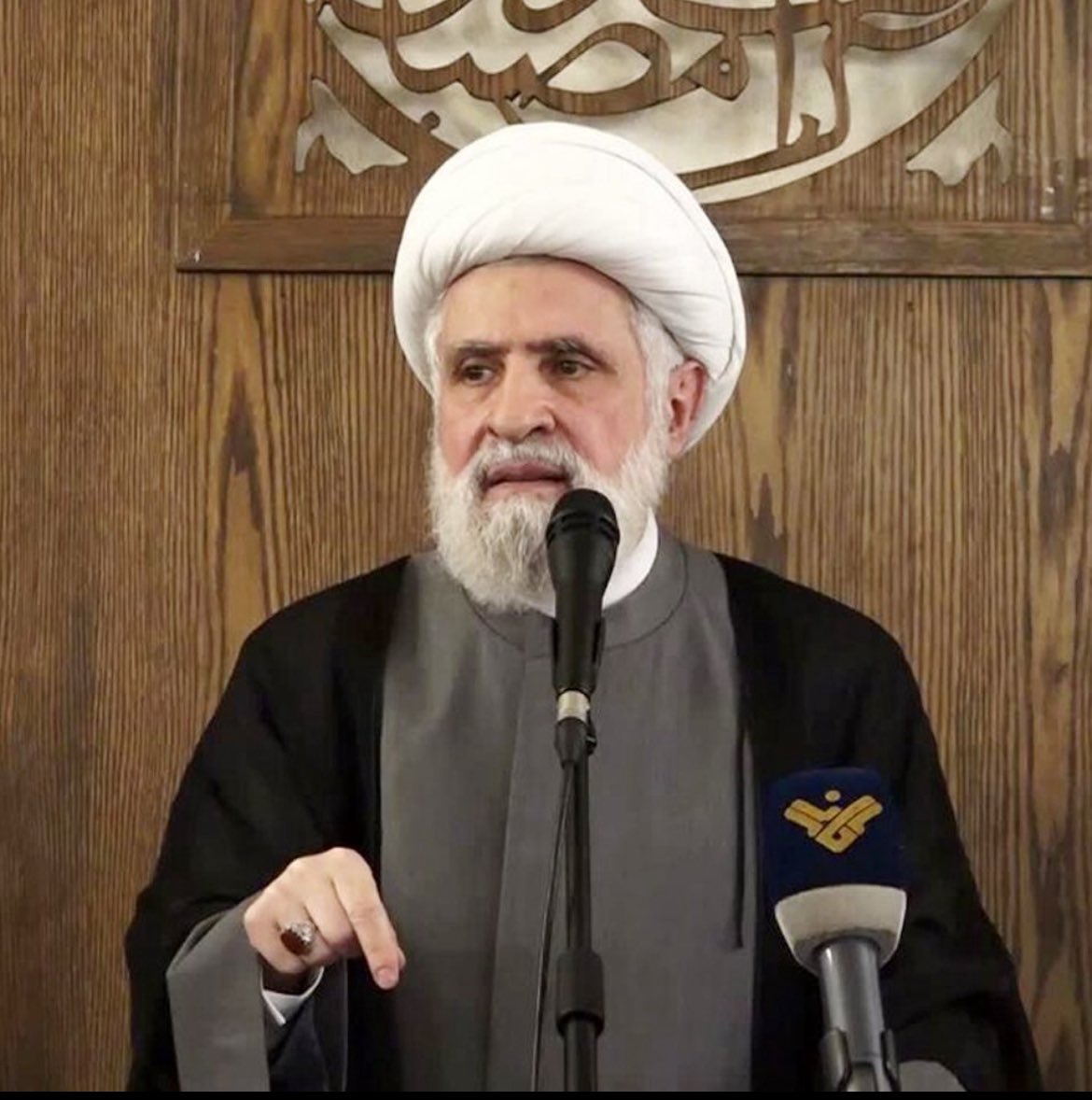 الإرادة tweet media