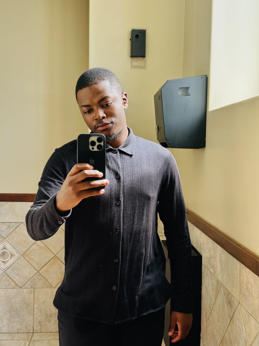 Thembelihle Nhlabati tweet media