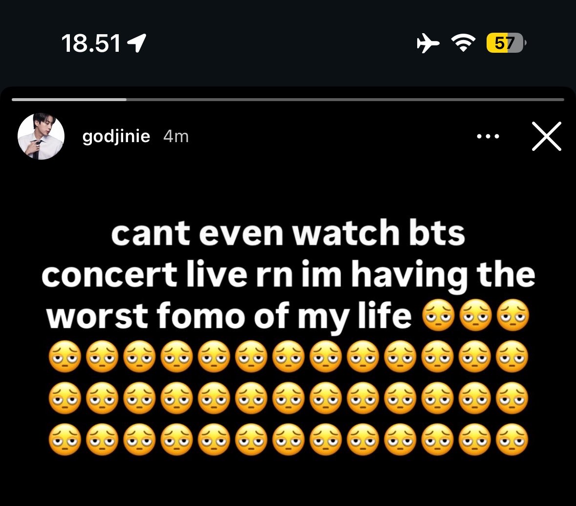 depay 🍳 • Jasa foto polaroid Instax tweet media