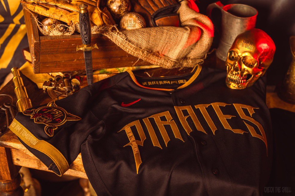 SleeperPirates's tweet photo. City Connect reveal 10am⏳

📸(@Pirates) https://t.co/hdzxvY8es8
