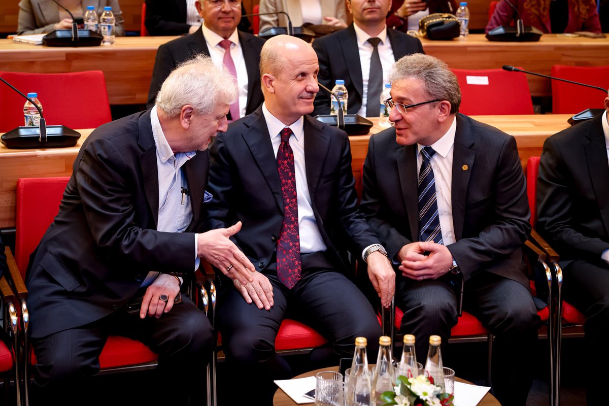 Dokuz Eylül Üniversitesi tweet media
