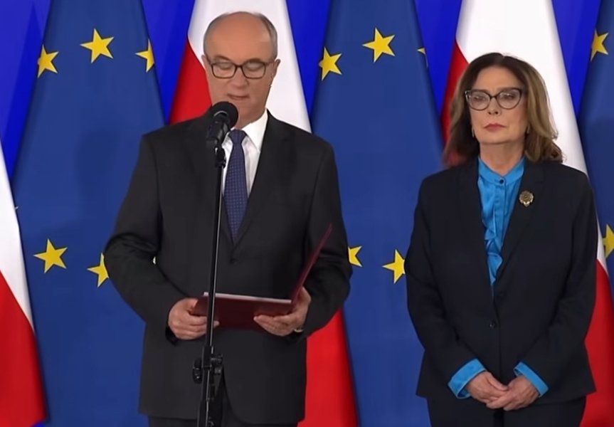 Lucek™ tweet media