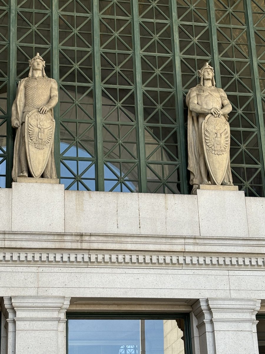 Ocular Surgery News tweet media