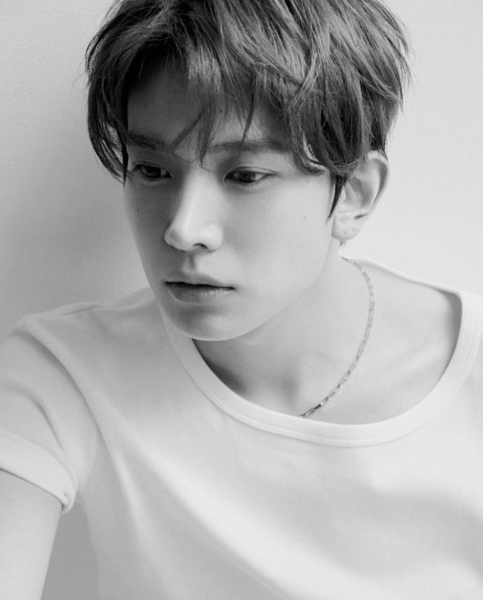 About Music tweet media