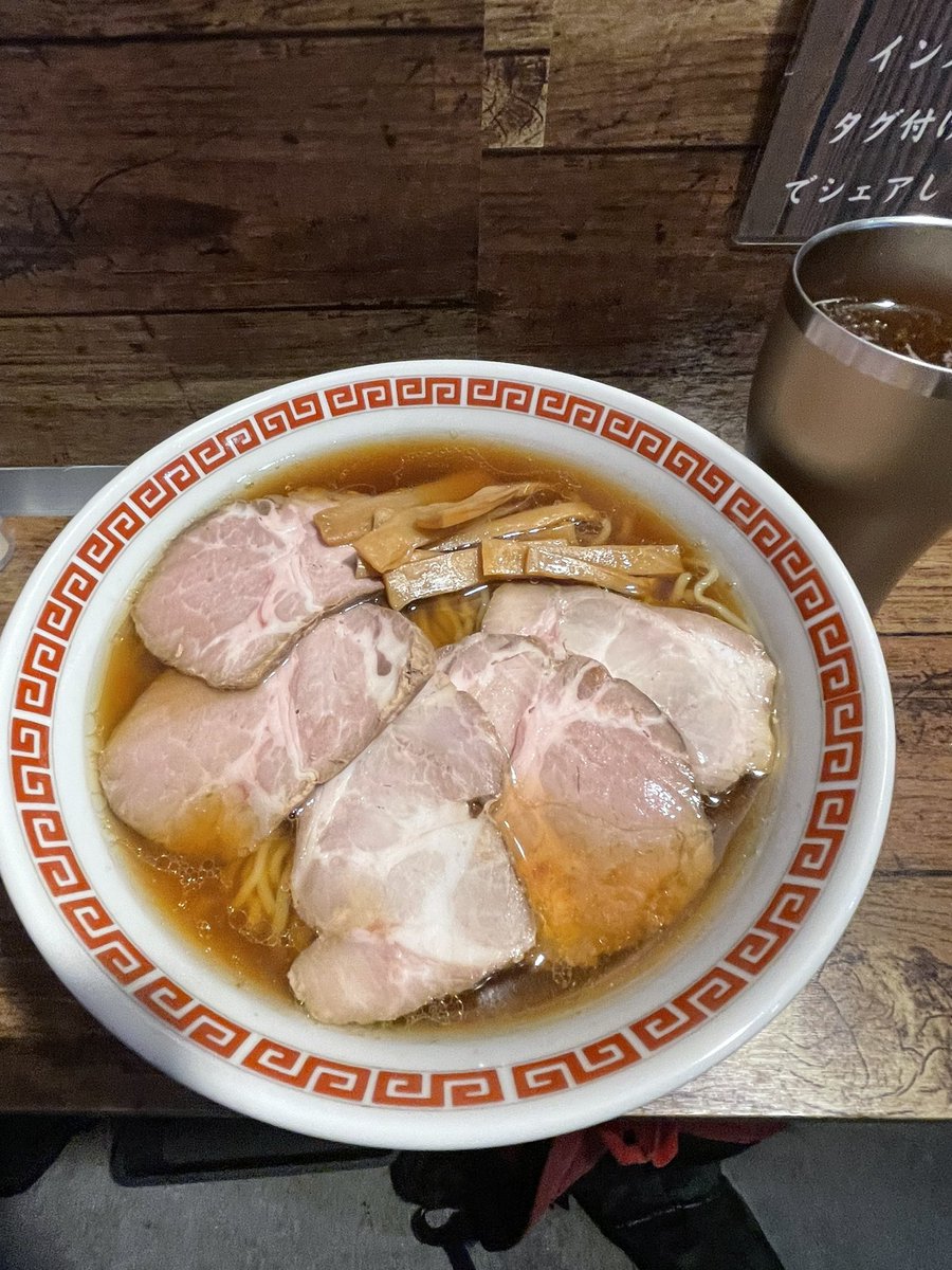 inatyu48 tweet media