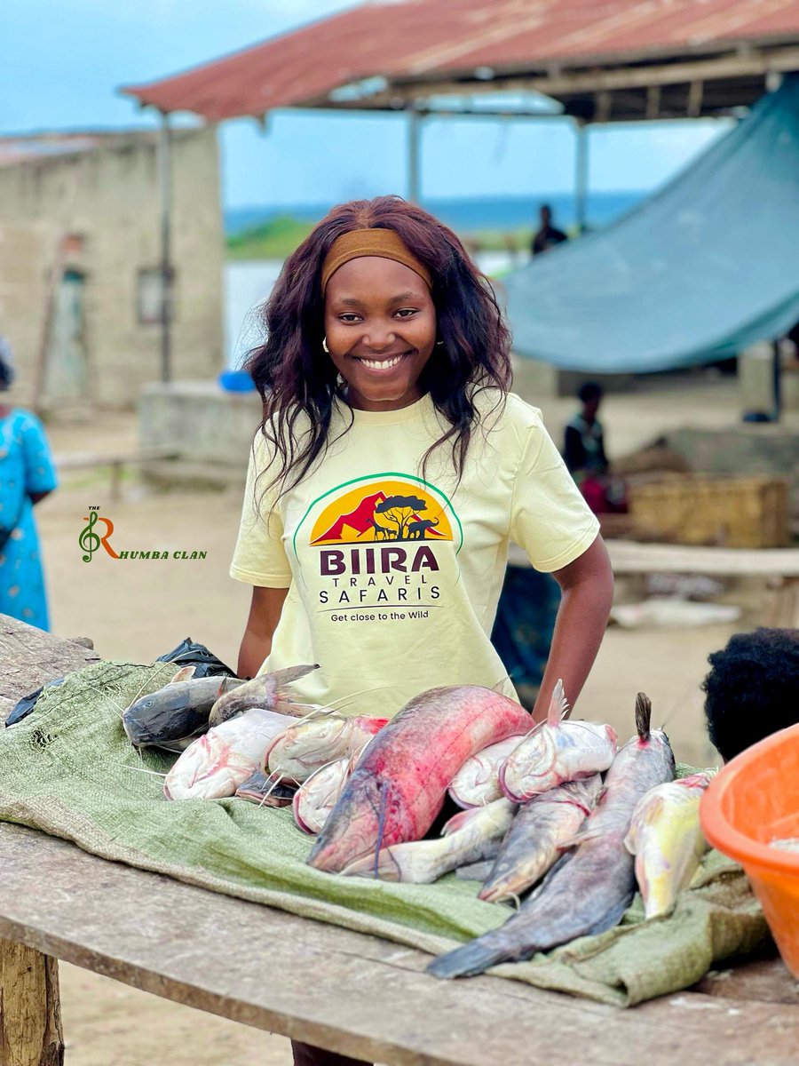 BiiraSafaris's tweet photo. Lake Albert.
This lake is shared between Uganda and DRC. It has over 55 species fish species, including tilapia and nile perch.
#ExploreUganda
#ExploreKasese
#GetCloseToThewild https://t.co/WHabY0R4q9