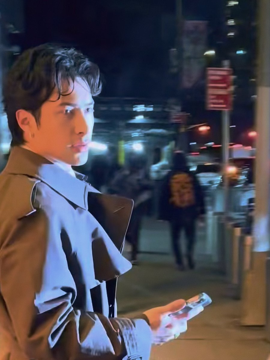 half breed demon🐍 tweet media