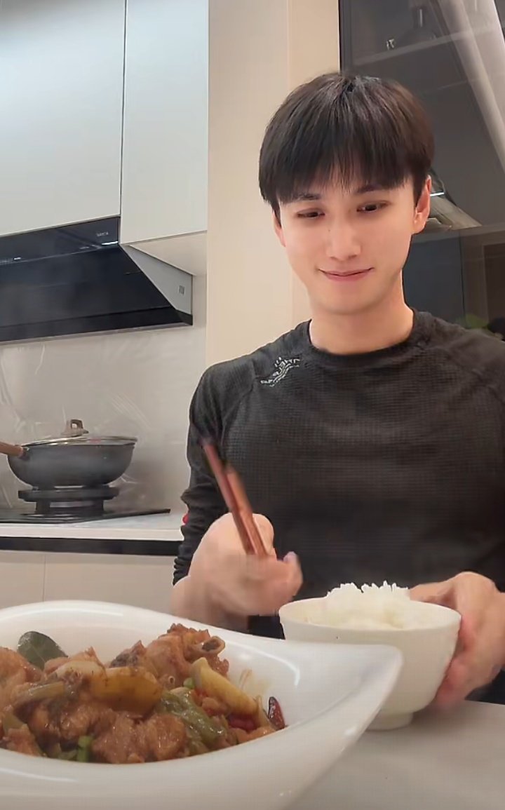 みはじめ/敏杰(Minjy) tweet media