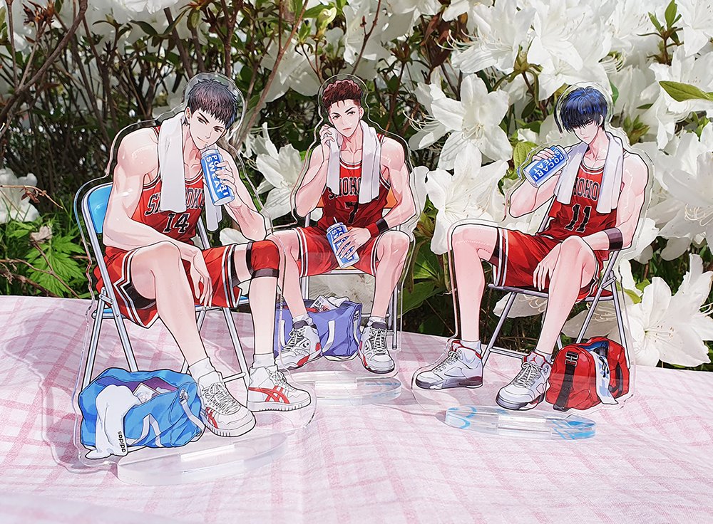 _boxxo's tweet photo. #투레비츠 #아크릴굿즈
아크릴 제작할 때는 항상 투레비츠 이용해요!
색감 원하는 대로 선명하게 잘 나오고 도안 작업하면서 놓친 실수까지 체크하 수정해서 알려주시는 꼼꼼함 보유 중이시구 제작기간 엄수는 당연하고 매번 번거롭게 요청하는 일정도 가급적 맞춰려 해 주셔서 늘 감사하고 있어요😊 https://t.co/DaZ1YK5NEW