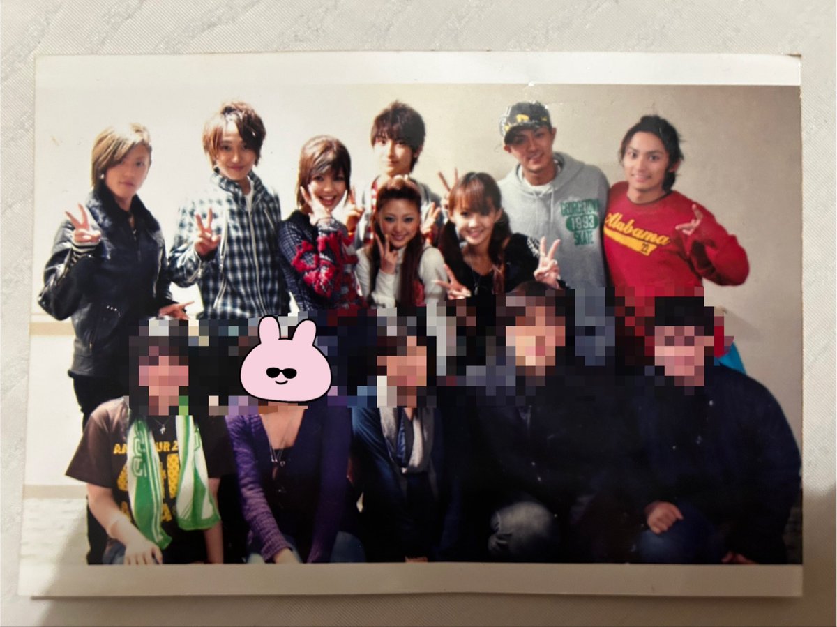 konomiii64's tweet photo. 中学2年生のころ🤣
AAA8人とバクステ🤣🤣
AAAがバクステ初めて1回目の公演！
捨てまーーーーーす。
※うさぎが私っす。 https://t.co/vzjJlZbk4j