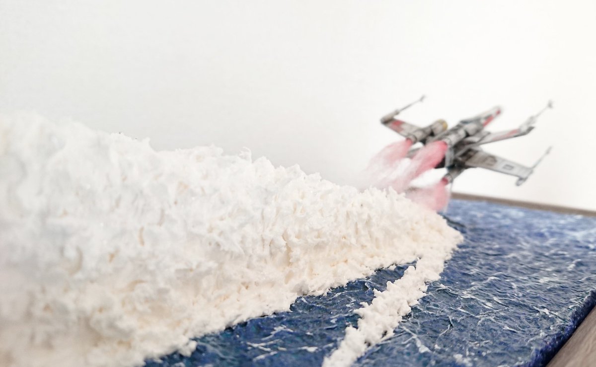 nnkkgunpla's tweet image. 100均で出来た!! ⚒️

#スターウォーズ #ジオラマ