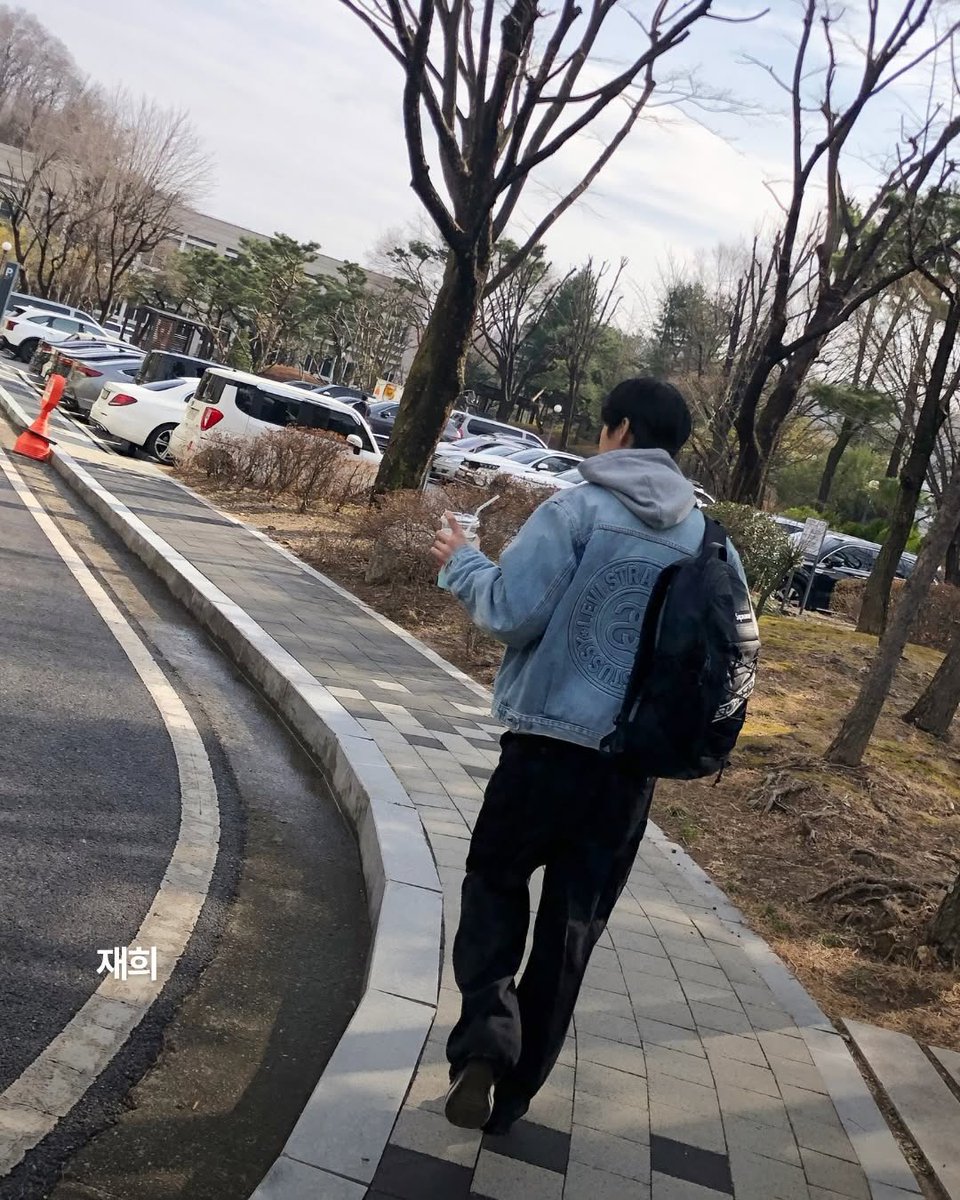 daeyoi_621's tweet image. 아이즈매거진 #재희

대학생 김대영