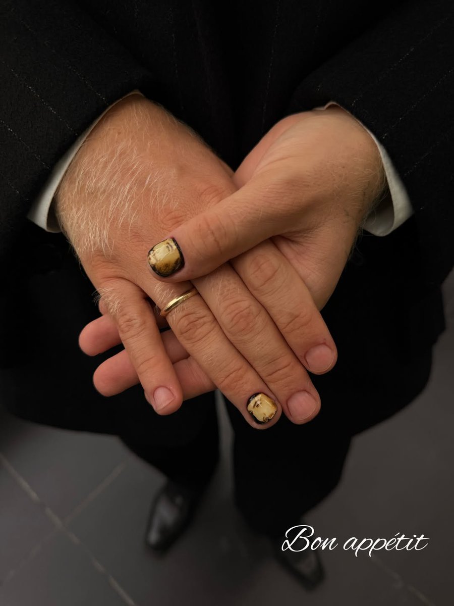 Daktilock tweet media