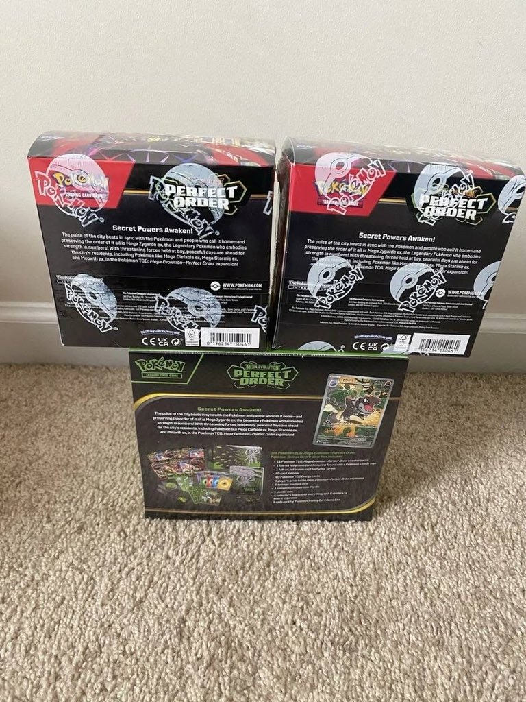 wilsherdavtcg's tweet photo. Prefect order booster box $160
Prefect order $80
Or take all for $375
All available now fast shipping
#tcg #pokemonaustralia #pokemontcg #boosterbundle #boosterpack #pokémon #reseller #pokemondeal https://t.co/5CHqUQU7iq