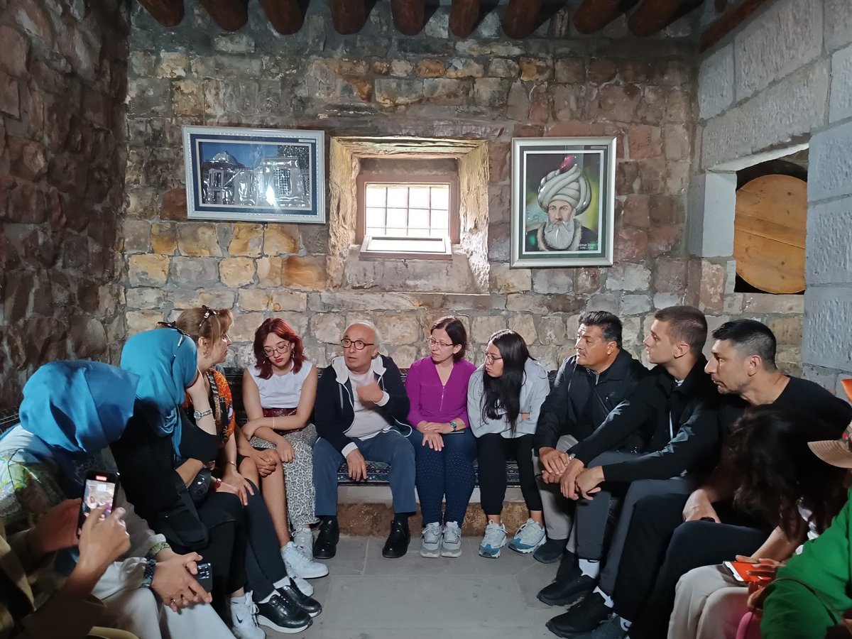 Mehmet Çek tweet media