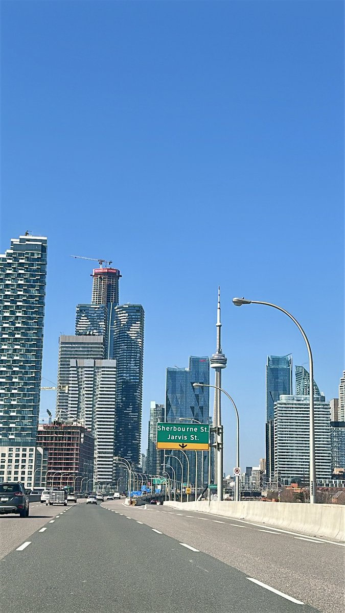 Brian Garrett tweet media