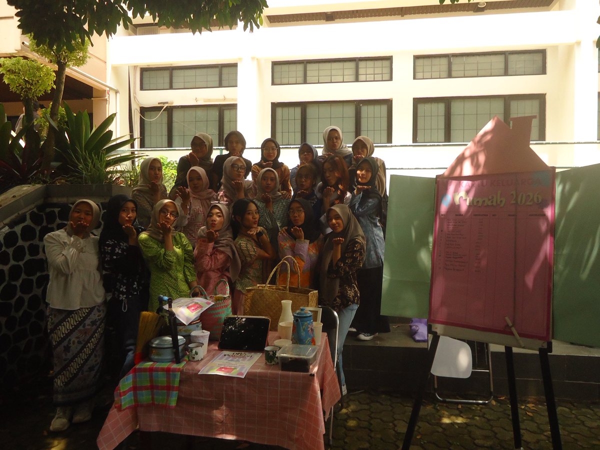 nay 🪷 tweet media