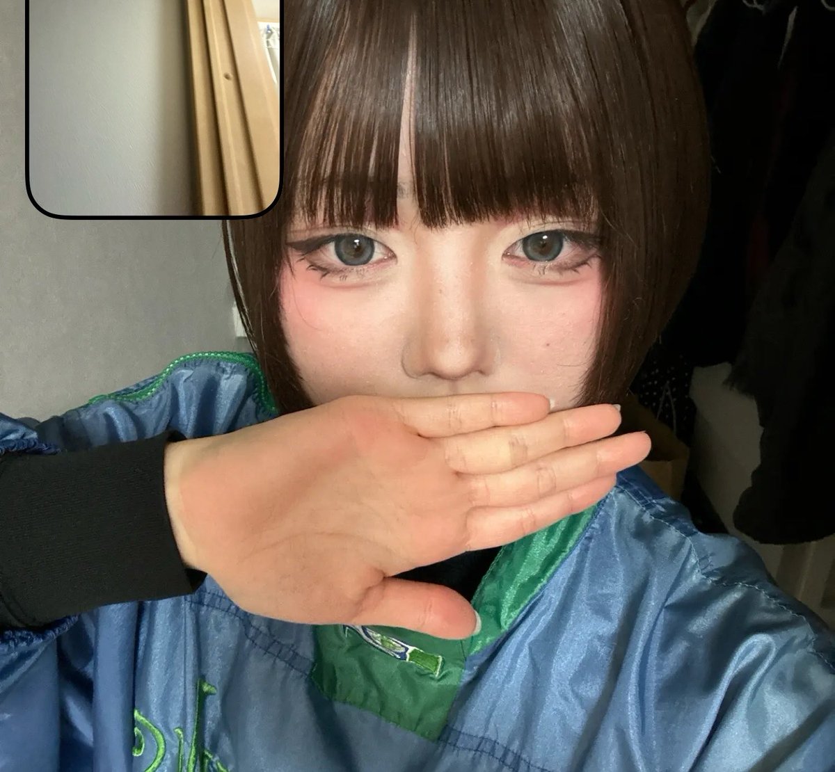 ゆうに tweet media