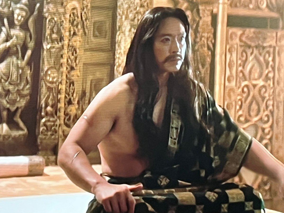 The world is not important, soulmate is.🏔️🍜♥️💙 tweet media