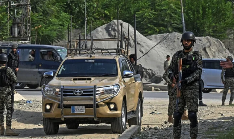 Nawaiwaqt_'s tweet image. ٹانک: سیکیورٹی فورسز کے کامیاب آپریشن کے دوران 2 خوارج کمانڈرز ہلاک
nawaiwaqt.com.pk/09-Apr-2026/19…
#ISPR #KPK #Tank #Operations #PakistanArmy @OfficialDGISPR #Pakistan