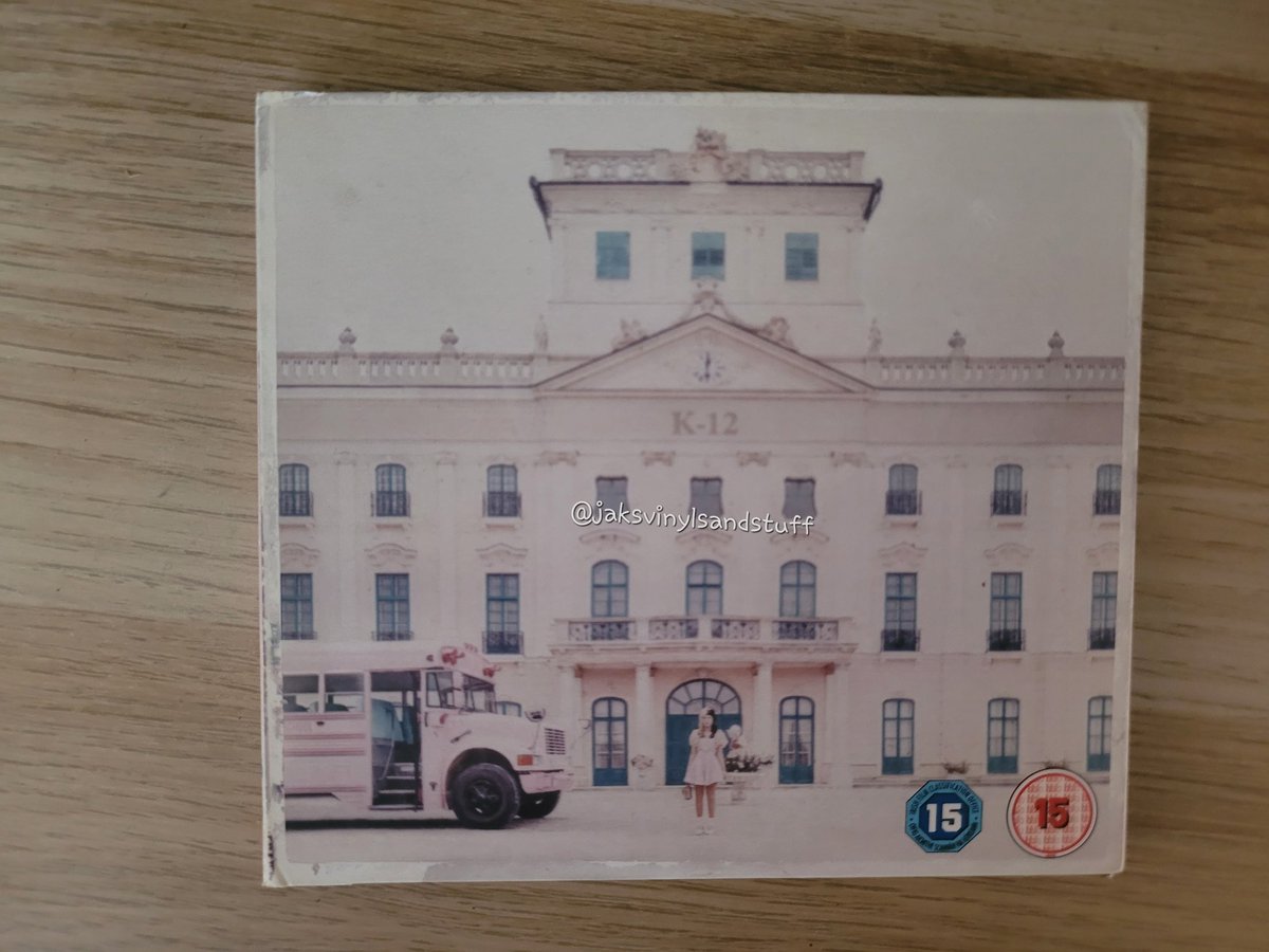 Jaksvinyls's tweet photo. My K-12 Movie/ CD!!!!!! I'm so happy to have this now!!!!!!
#k12 #melaniemartinez #portals #hades #hadestracklist #k12movie https://t.co/Tw7GVFPhrV