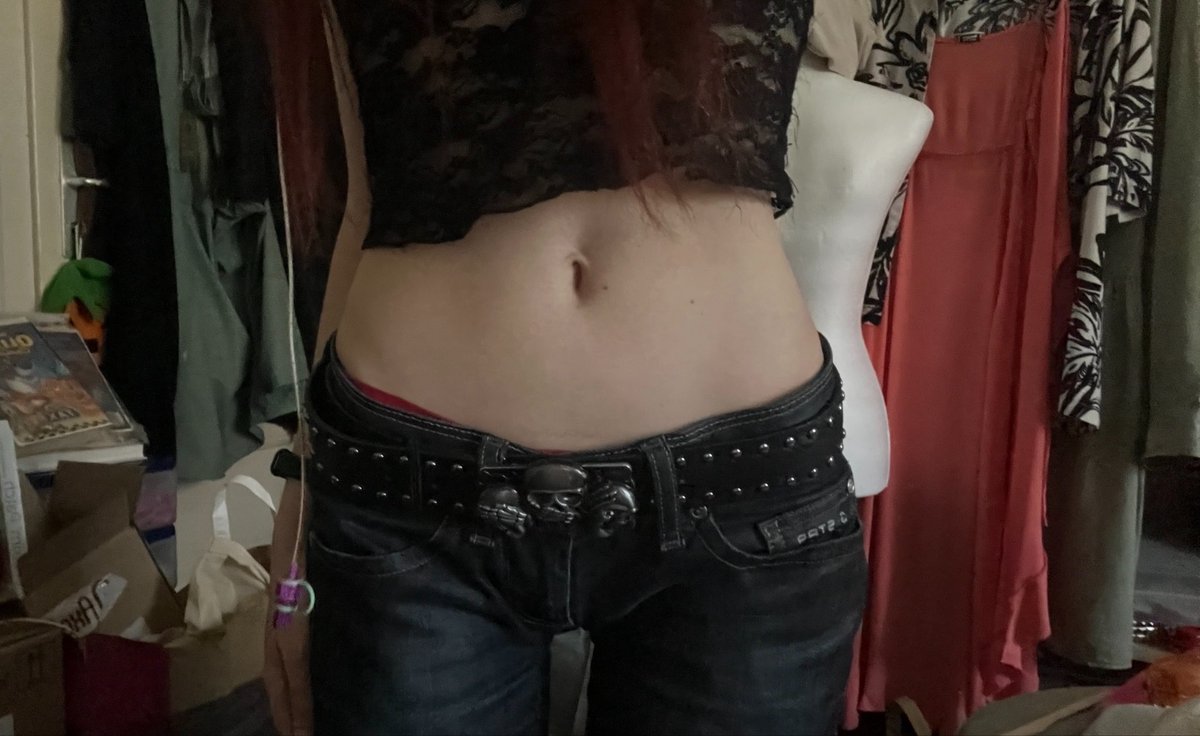 Aoaoaooa (avy) tube era tweet media