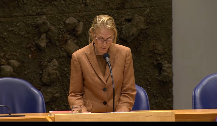 Ton F. van Dijk tweet media