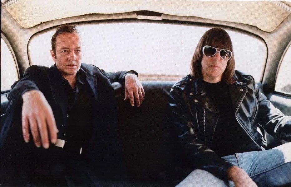 RAMONES FCJ tweet media