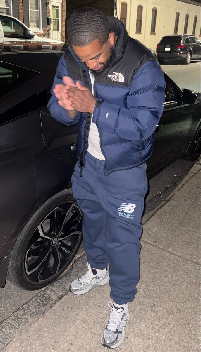 Calm . Cool  &amp; Collecting 💰🤙🏽
