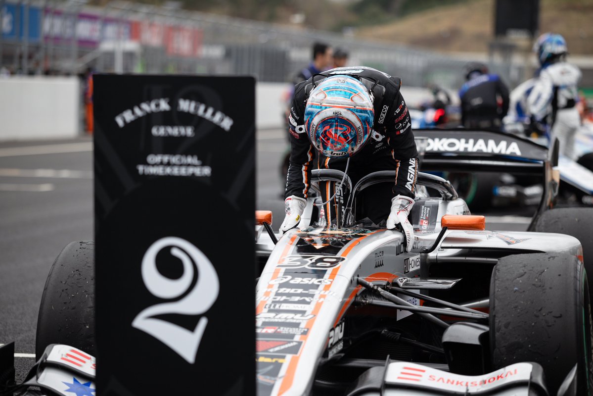 racingmodels.jp tweet media