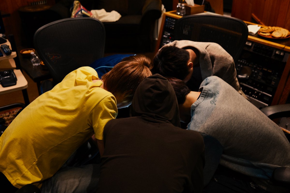 rue 🐞 tweet media