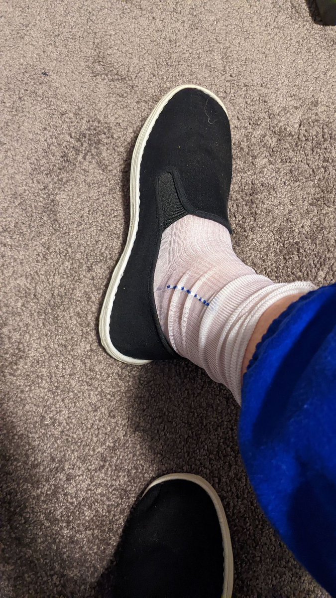 eciejfvciiwndieyrhvuerybveiudcwocjwmdo tweet media