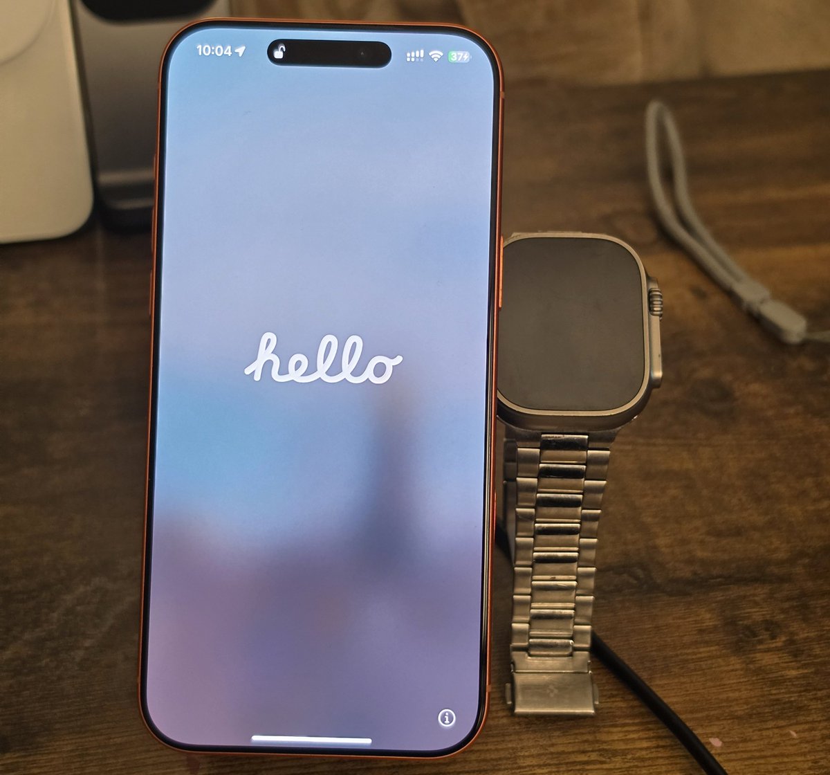 Holly - I like tech tweet media